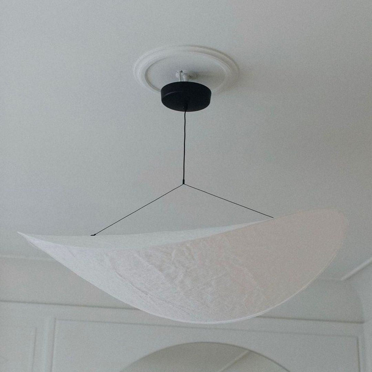 Fabric pendant light with stepless dimming and remote control, modern white shade