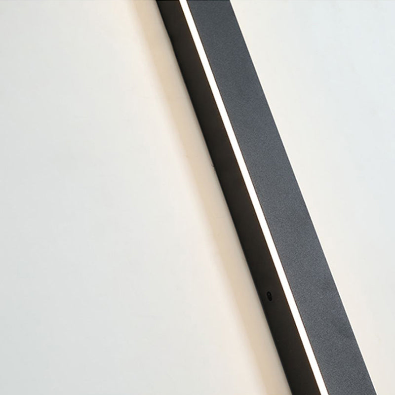 Linear LED outdoor wall lamp black IP65, minimalist design for garden and corridor