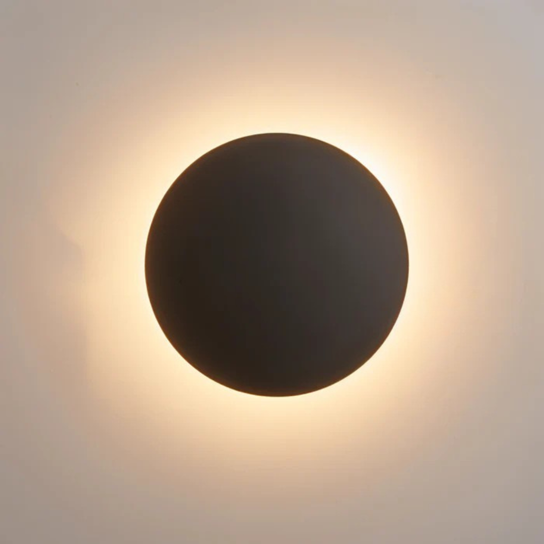 Round LED wall lamp, modern indoor wall light in gold, black or white aluminum