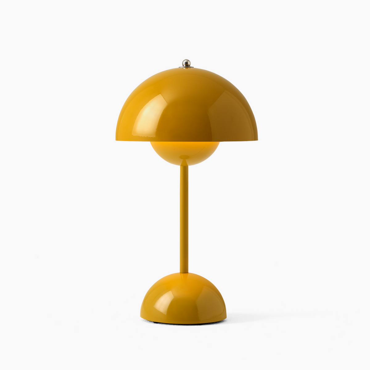Cordless table lamp with modern dome design, rechargeable LED and touch control