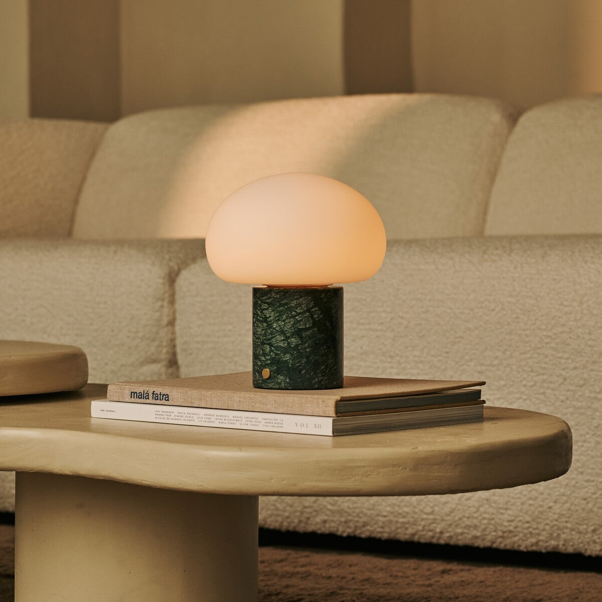 Rechargeable table lamp in green Verde Alpi marble, cordless dimmable, Rijks Collection