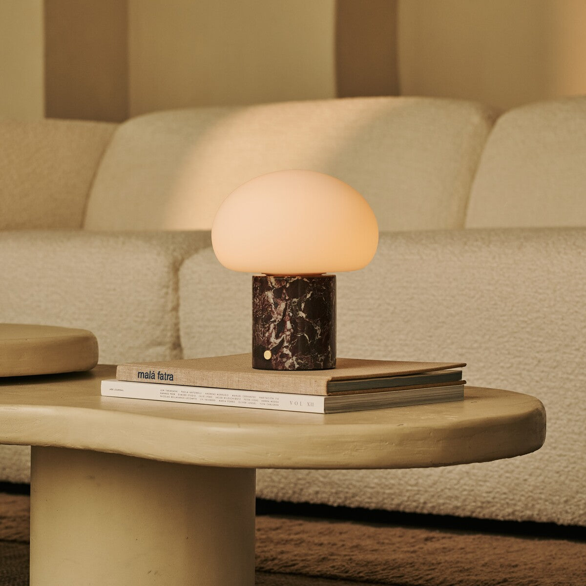 Rechargeable Marble Table Lamp | Rosso Levanto, Cordless, Dimmable | Vada