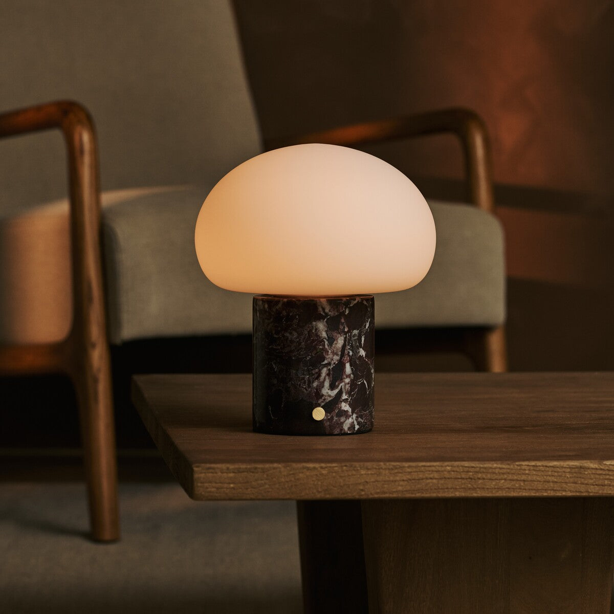 Rechargeable Marble Table Lamp | Rosso Levanto, Cordless, Dimmable | Vada
