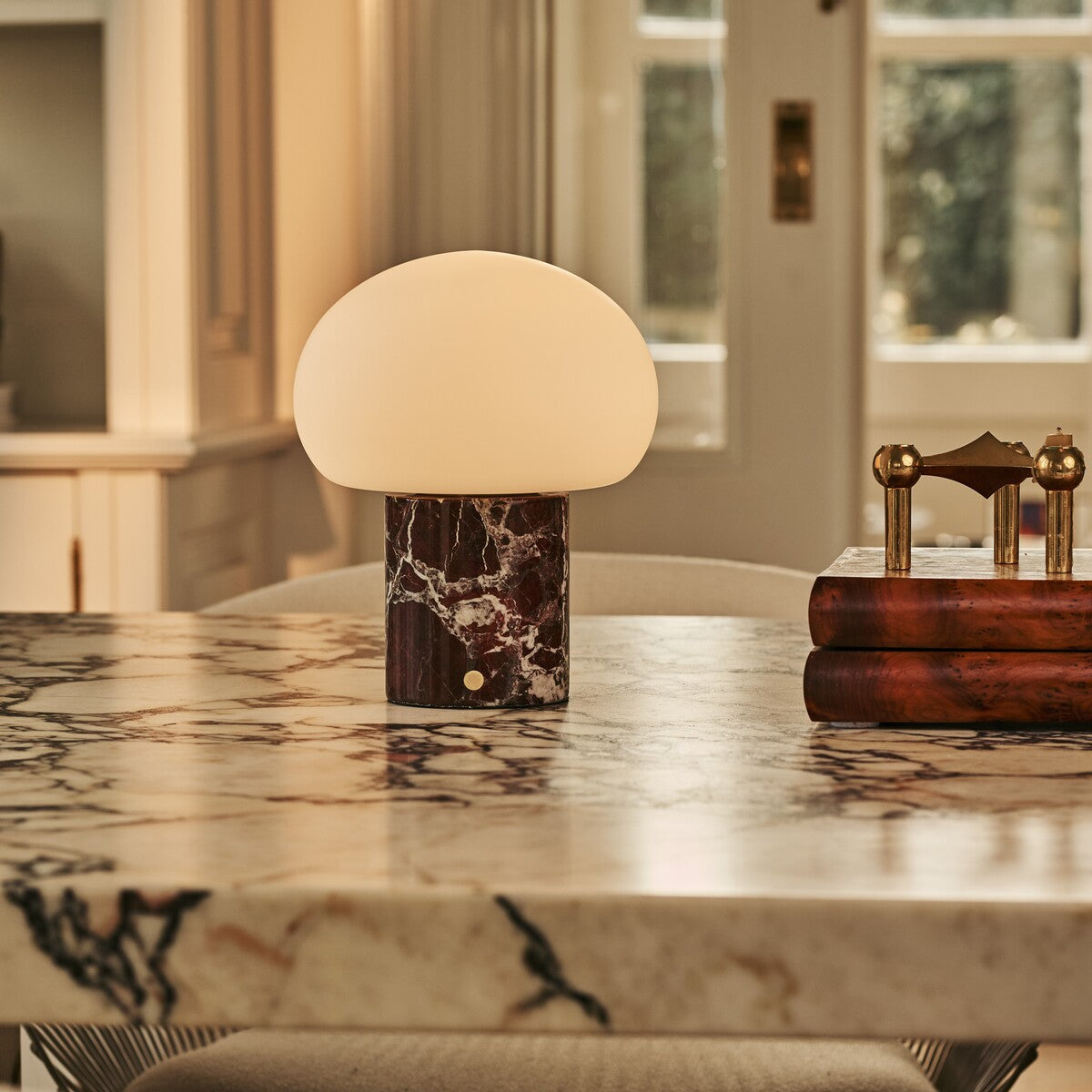 Rechargeable Marble Table Lamp | Rosso Levanto, Cordless, Dimmable | Vada