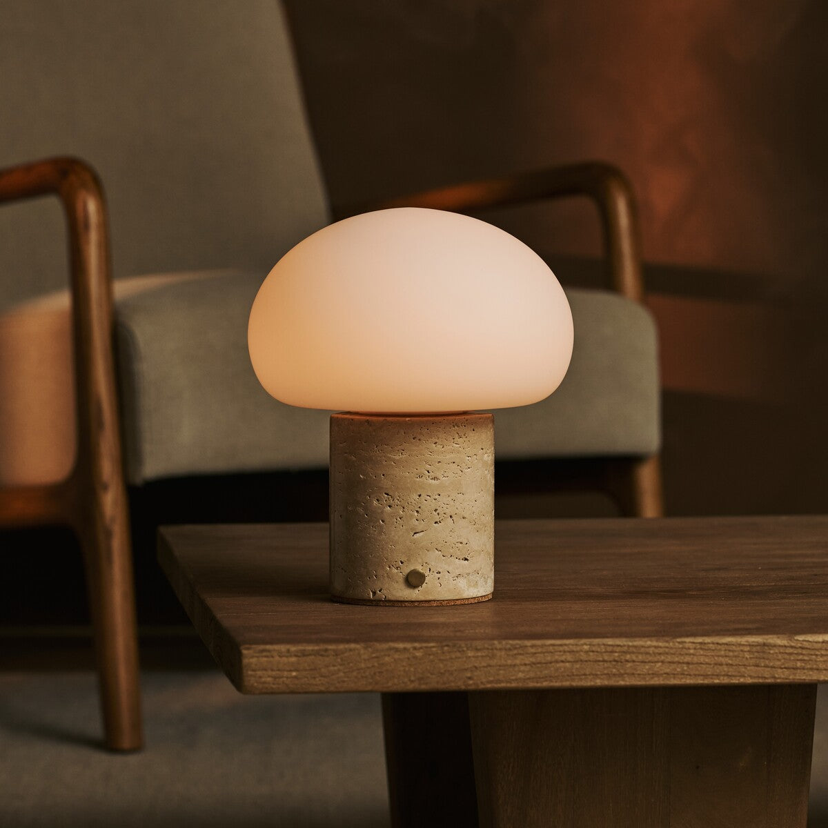 Rechargeable travertine table lamp in beige, cordless and dimmable with USB-C charging