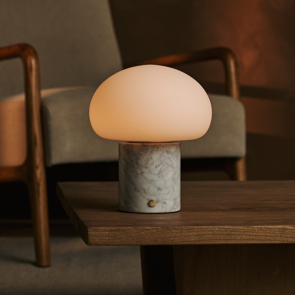 Briar | Rechargeable Marble Table Lamp | Cordless, Dimmable | White Statuarietto