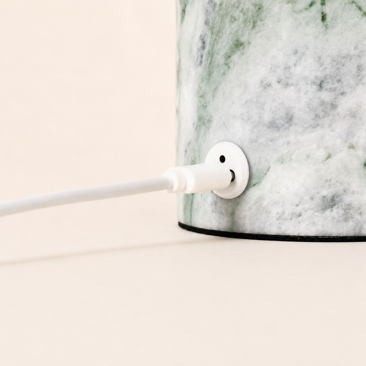 Rechargeable table lamp in ice green marble, cordless dimmable with modular shade