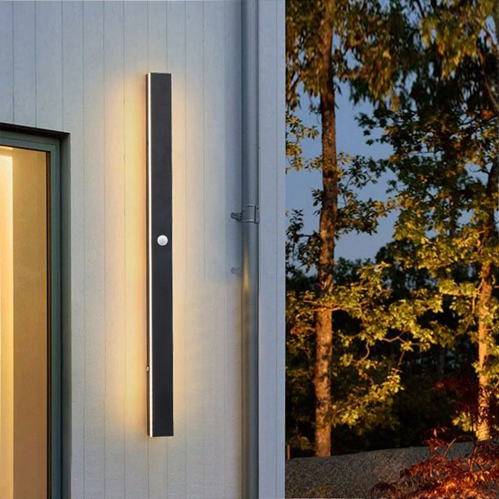 Outdoor Wall Lamp | Black Linear Design | Dimmable LED, Multiple Sizes