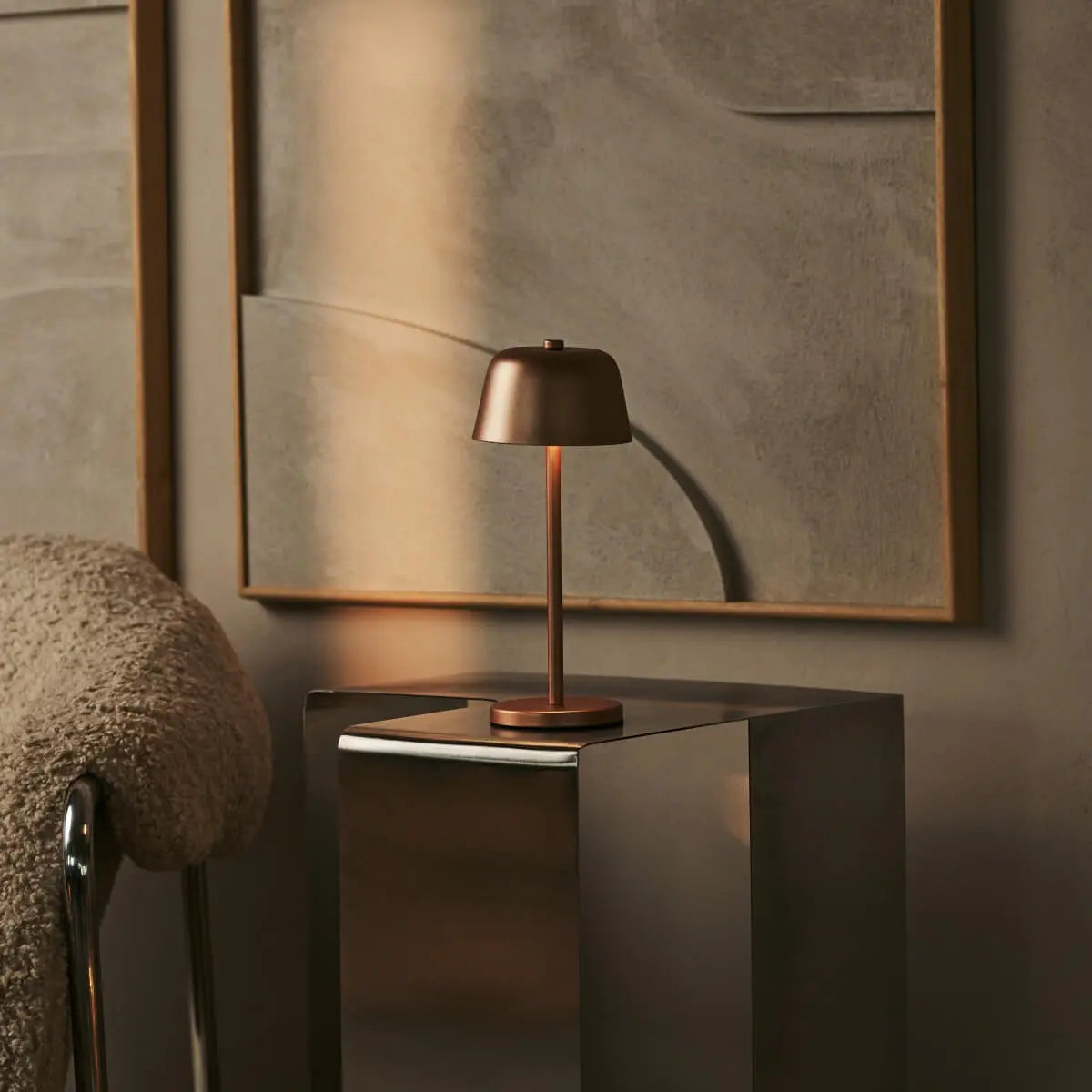 Fleur | Rechargeable Table Lamps Set | 4x Cordless Copper Lamps & Charging Station