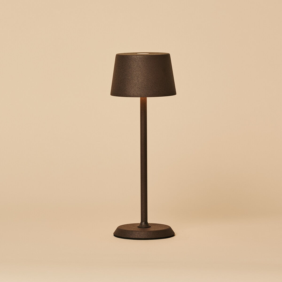 Rechargeable cordless table lamp mocha brown, dimmable with 3 light modes, IP54 metal