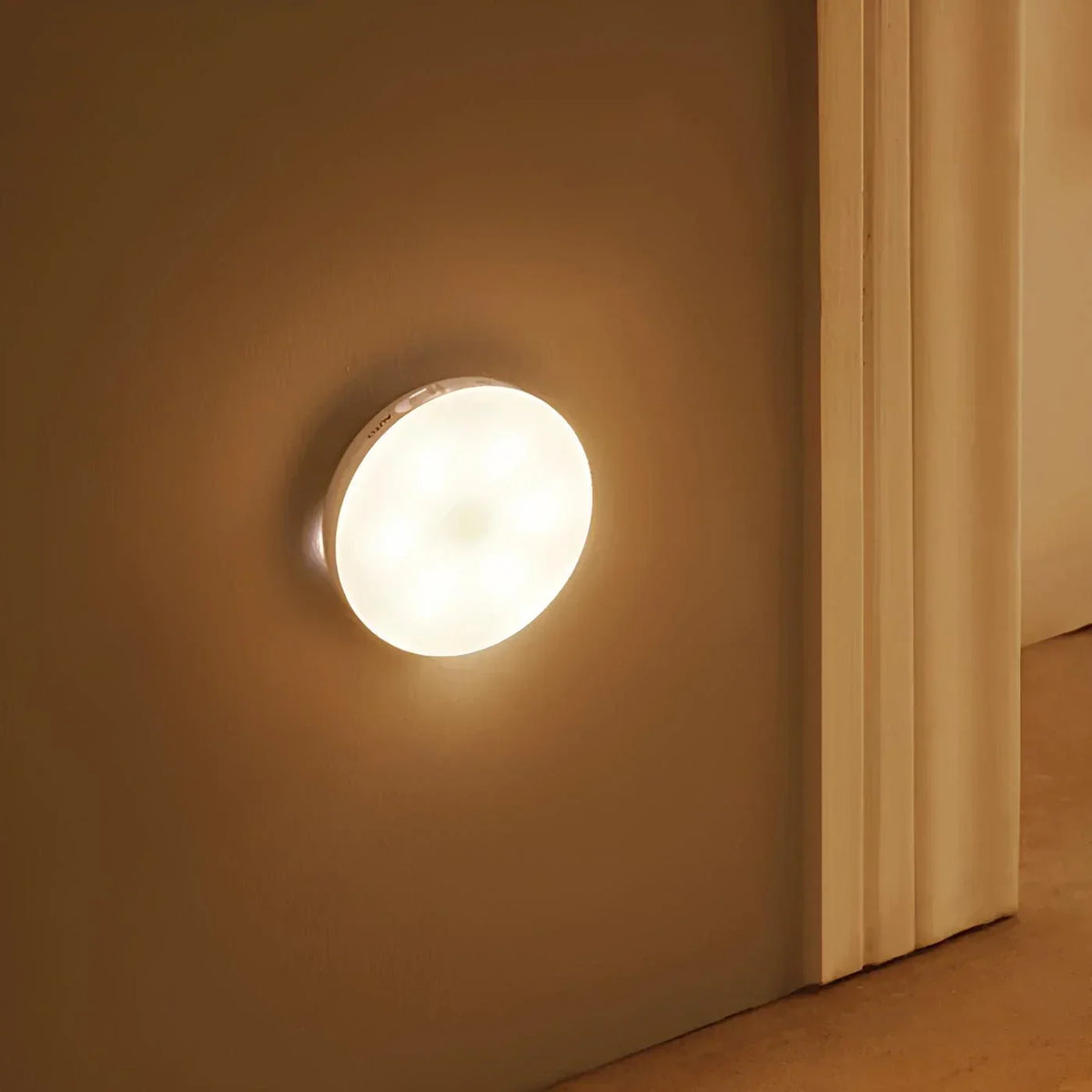 Motion Sensor Night Light | Magnetic, Round LED, Auto On/Off