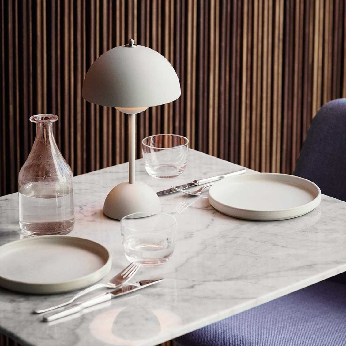 Losno Mushroom Table Lamp - LED - Bedside - Modern