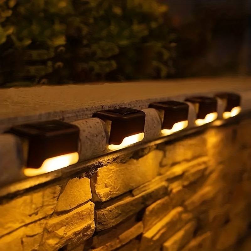 Solar path lights for fence and balcony with automatic dusk sensor, warm LED, no wiring