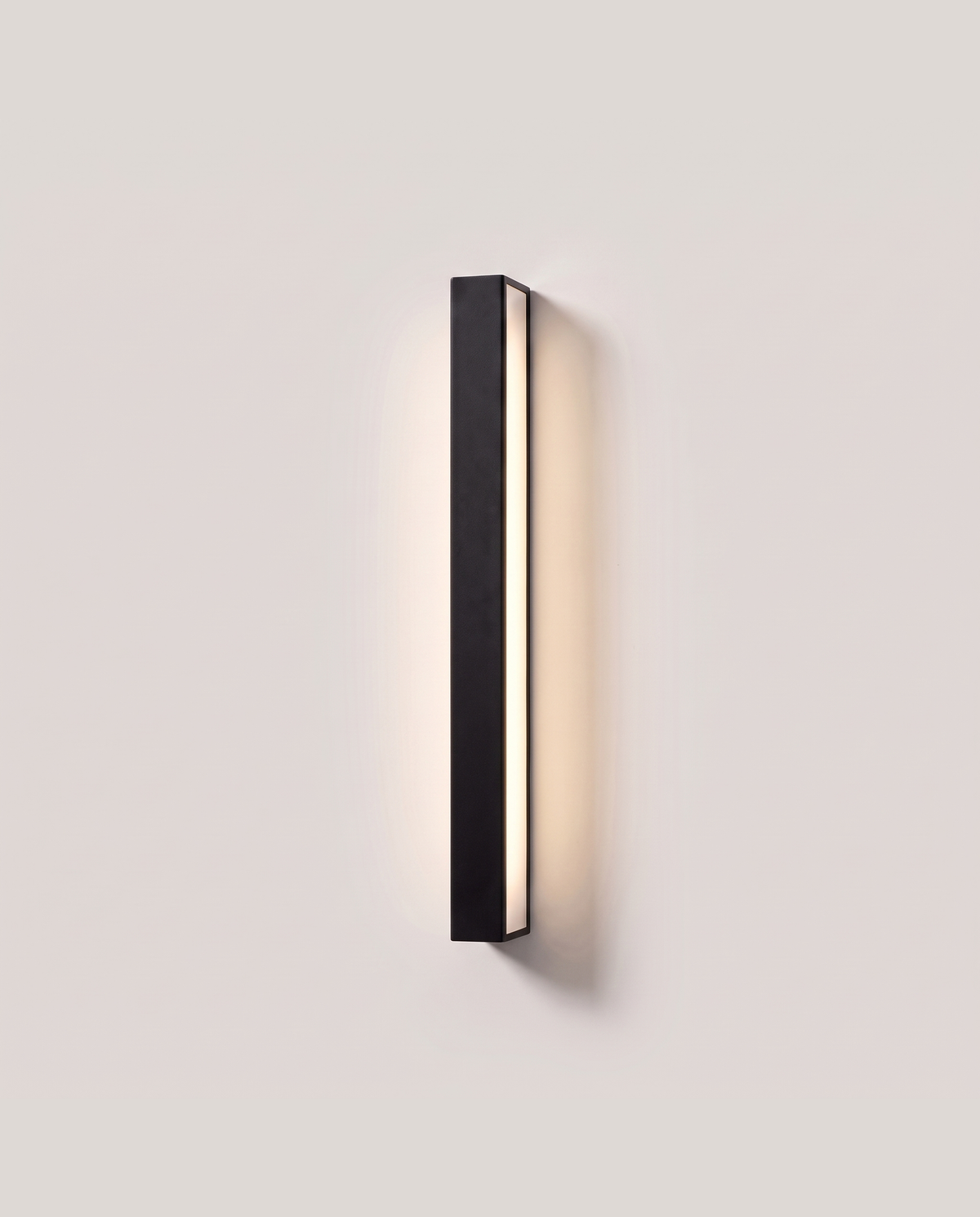Linear outdoor wall light slim LED IP65 aluminium 400mm to 1200mm