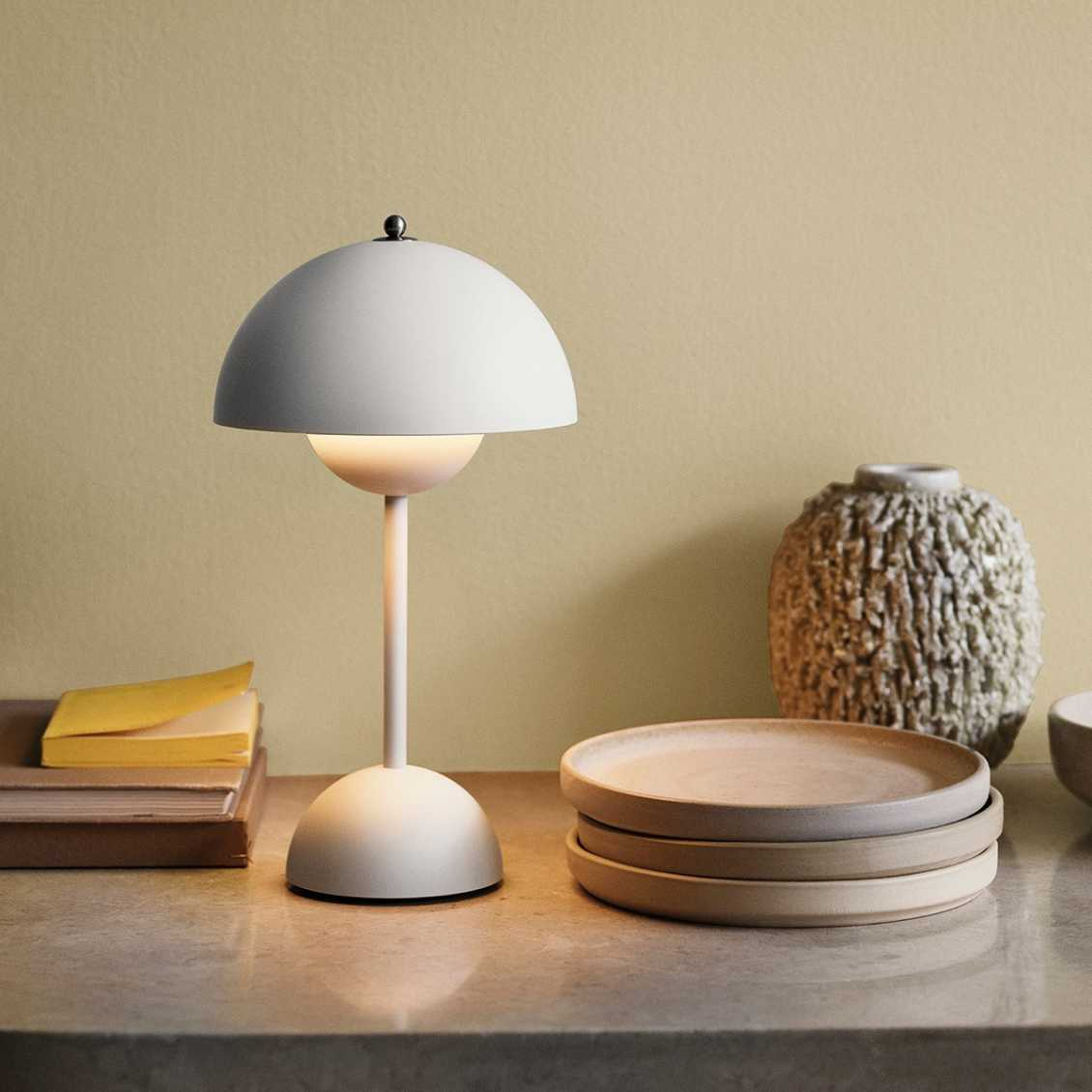 Losno Mushroom Table Lamp - LED - Bedside - Modern